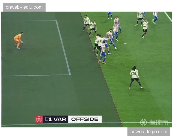 官方：2026-27赛季法甲将引入半自动越位识别技术