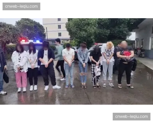 意大利警方破获跨国假冒自行车配件团伙,涉案金额超百万欧元 意大利警方破获跨国假冒自行车配件团伙,涉案金额超百万欧元